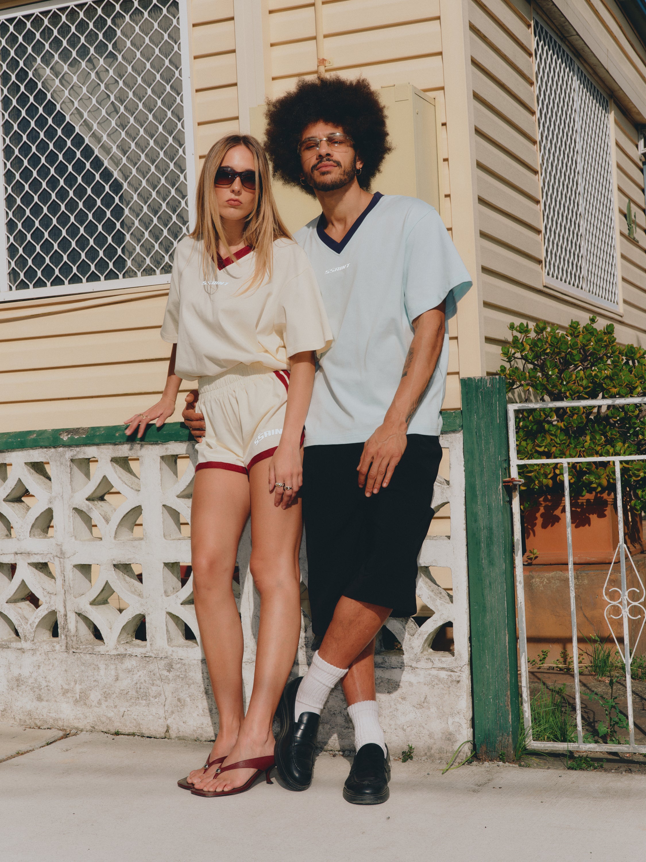 REFLECTIVE V NECK TEE - MINT