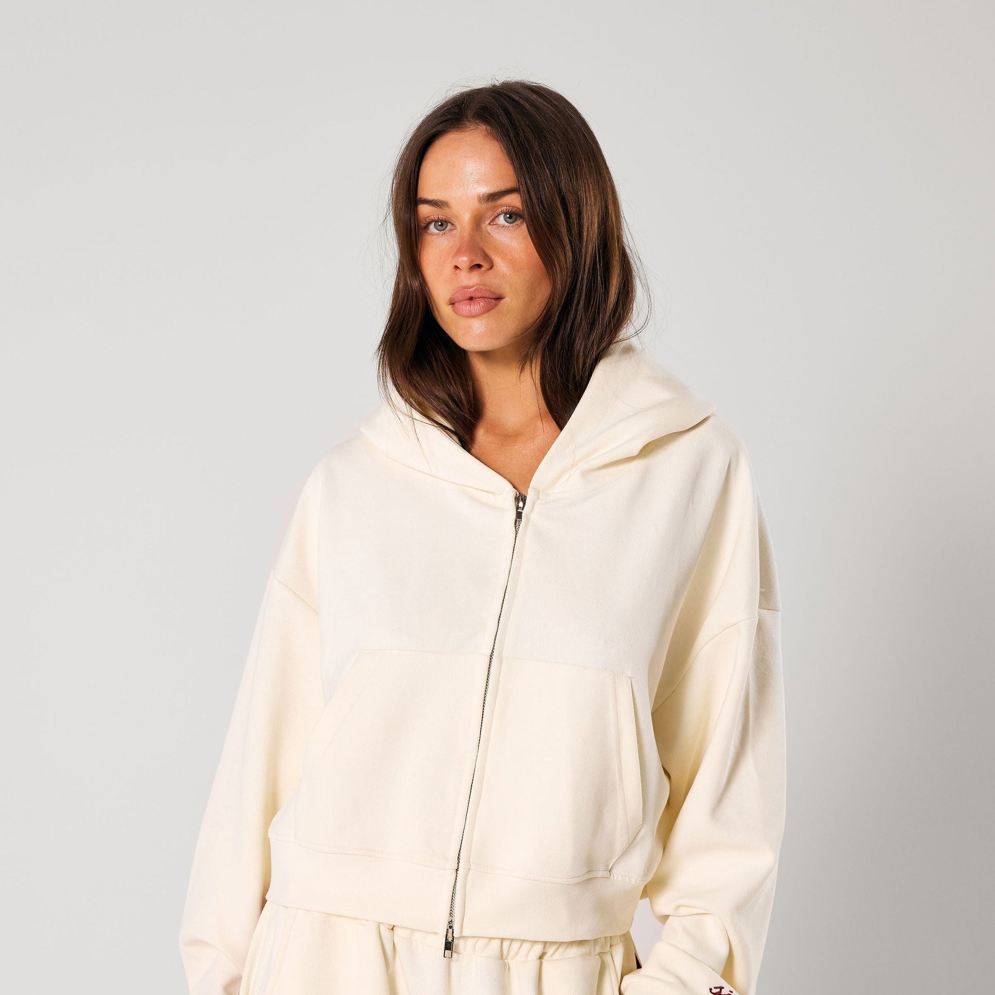 Ssaint-TS-ECOM-0289.jpg