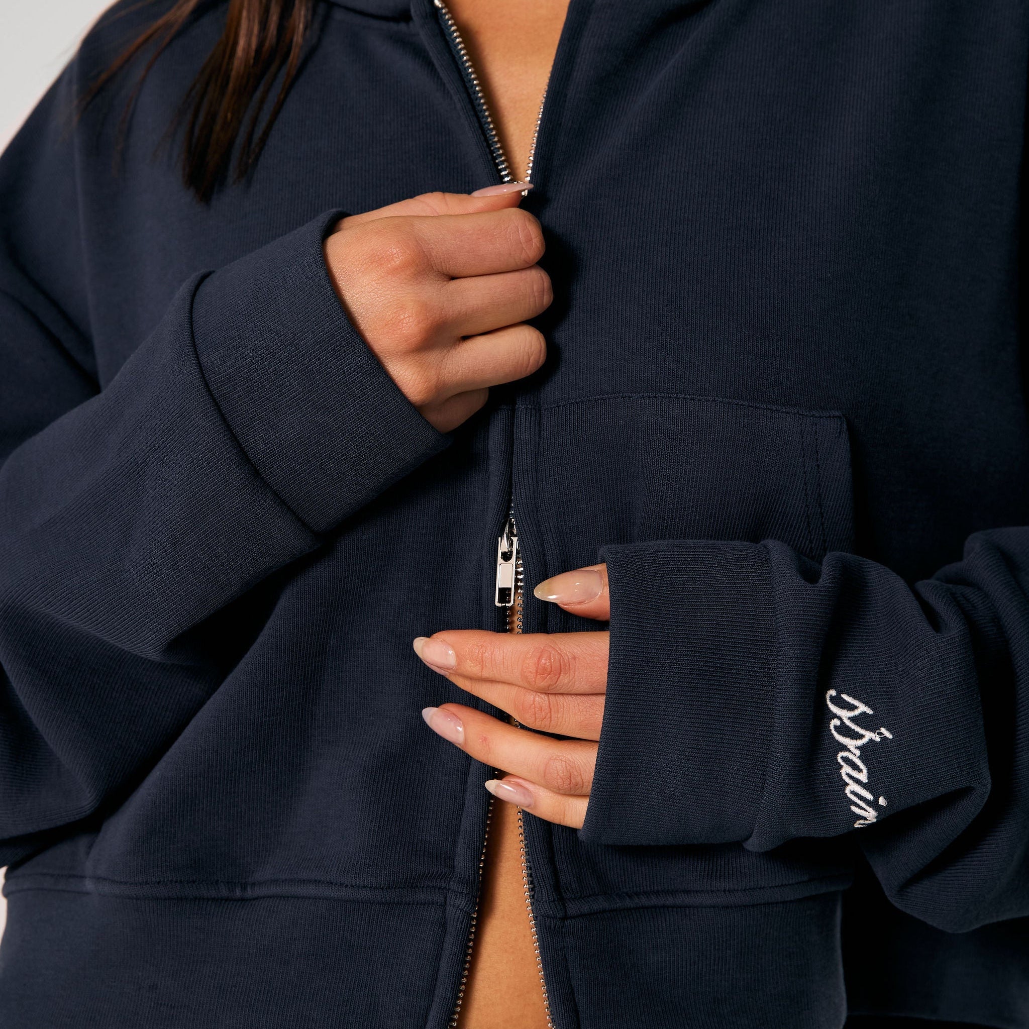 SŚAINT CROPPED HOODIE NAVY